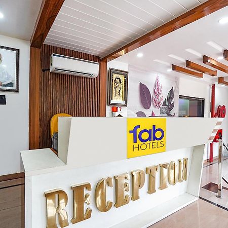 Fabhotel The Vrindavan Inn エクステリア 写真